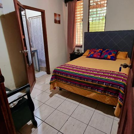 Azura Hotel Boutique Coban Bagian luar foto